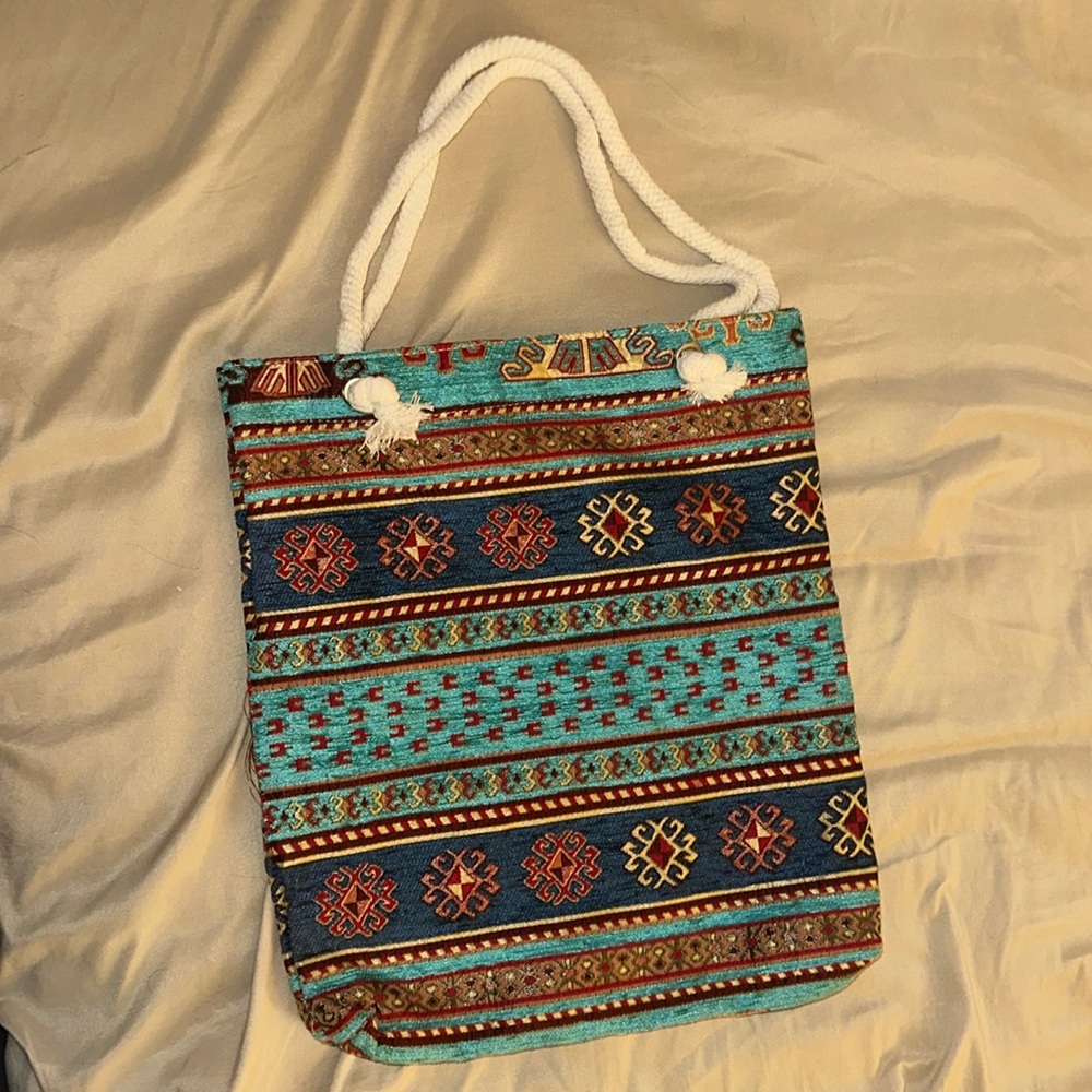 NWOT: Handmade Bag, Tote: rope handles